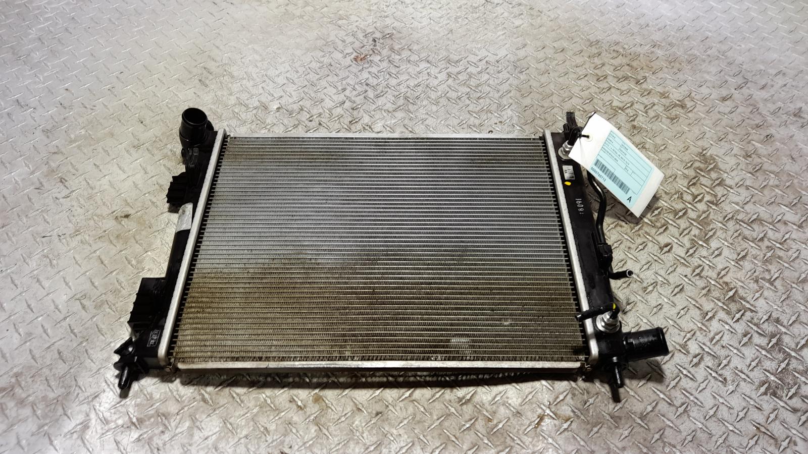 View Auto part Radiator Hyundai Accent 2016