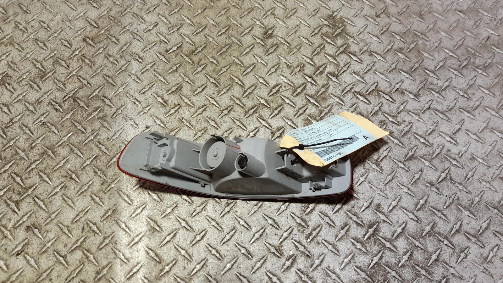 View Auto part Left Taillight Mitsubishi Outlander 2011