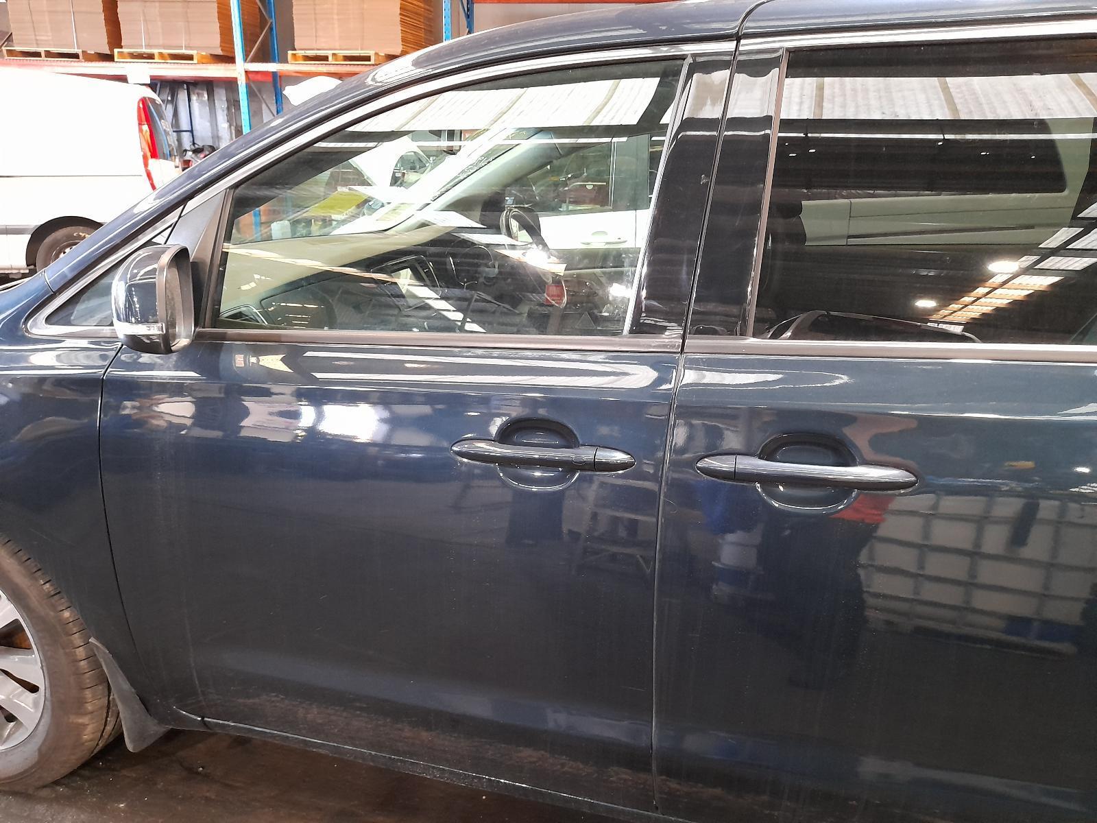 View Auto part Left Front Door Kia Carnival/grand Carnival 2016
