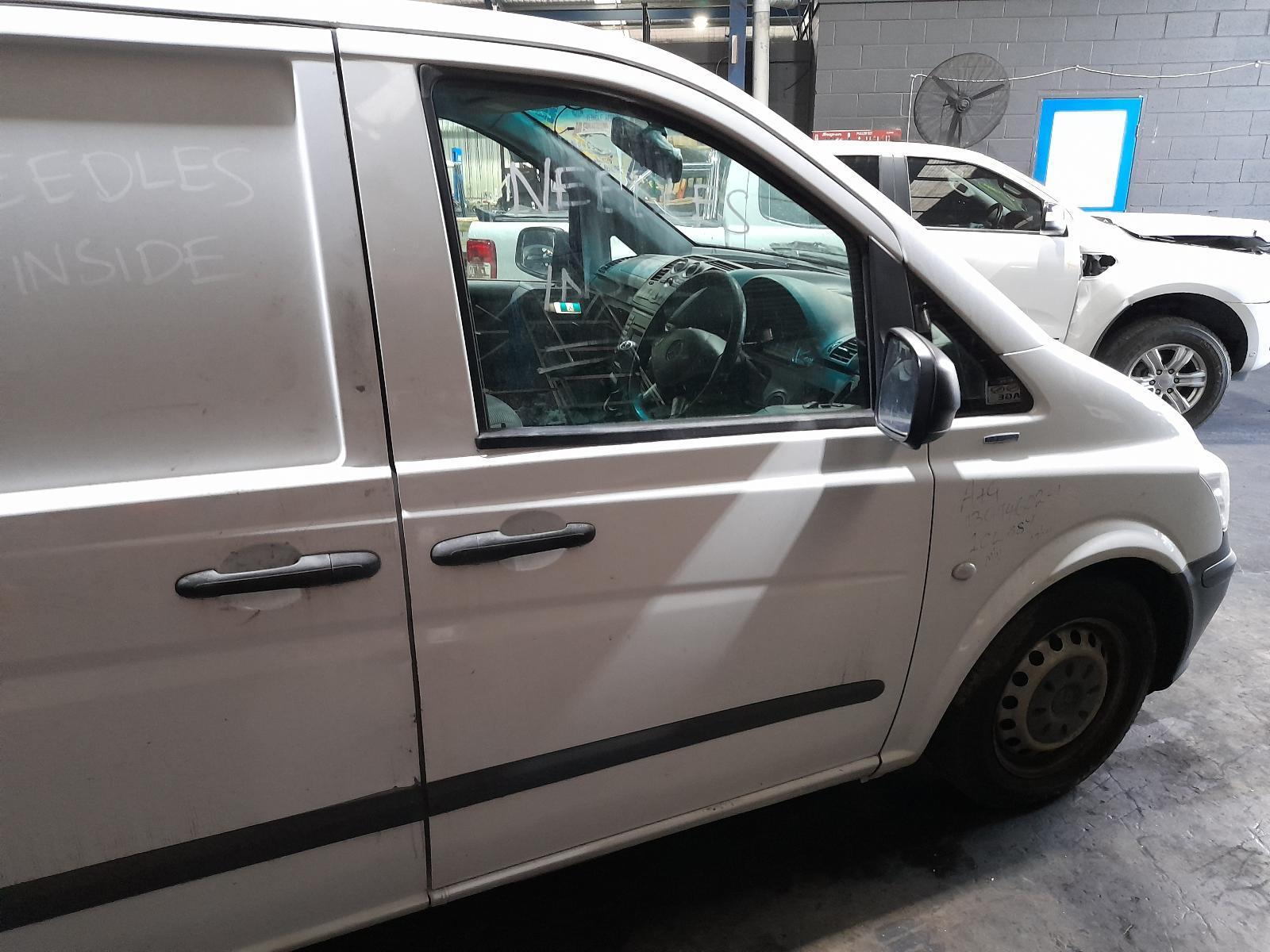 View Auto part Right Front Door Mercedes Vito 2014