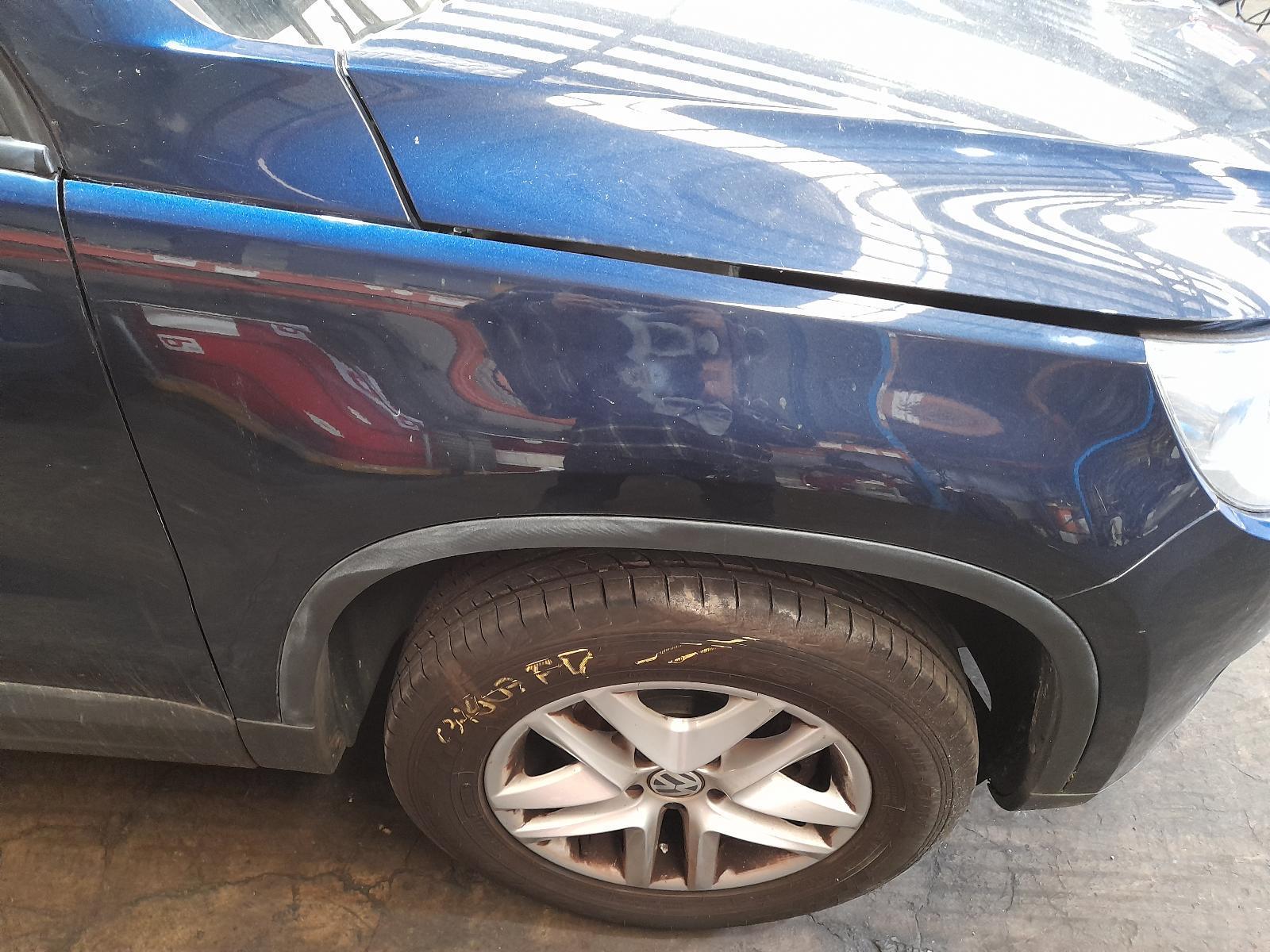 View Auto part Right Guard Volkswagen Tiguan 2010