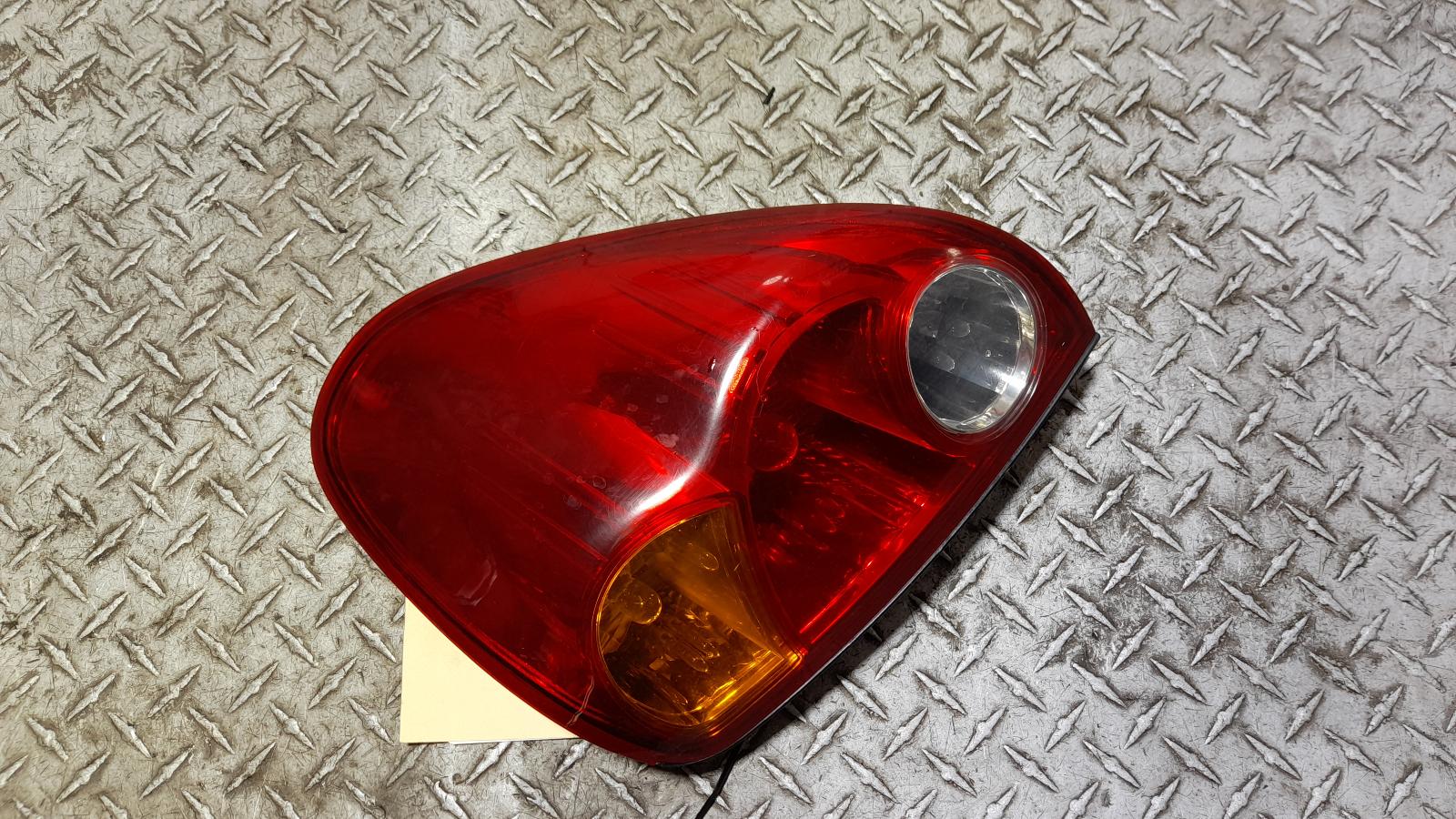View Auto part Right Taillight Mitsubishi Triton 2014