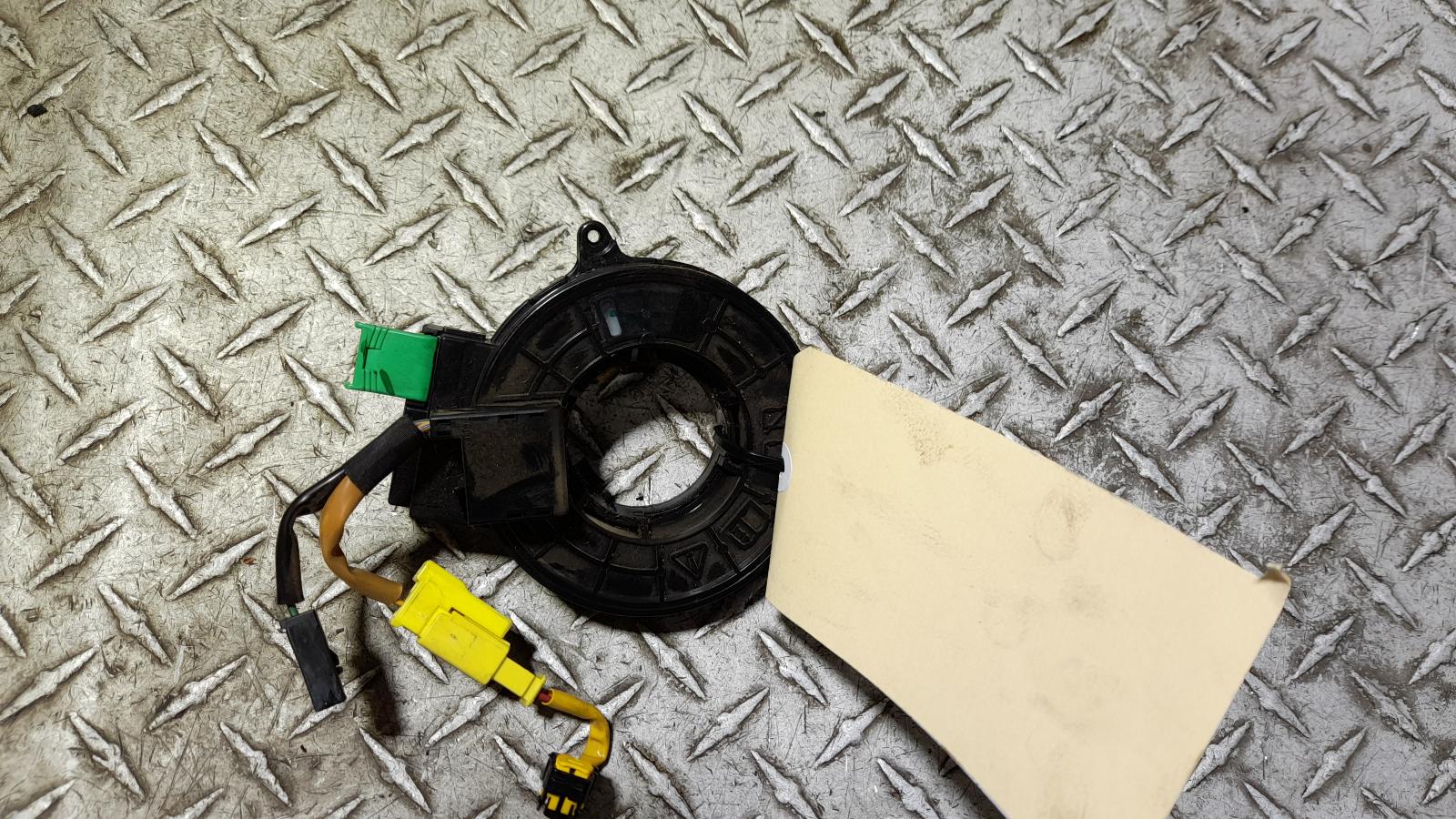 View Auto part Airbag Module/Sensor Mitsubishi Triton 2014