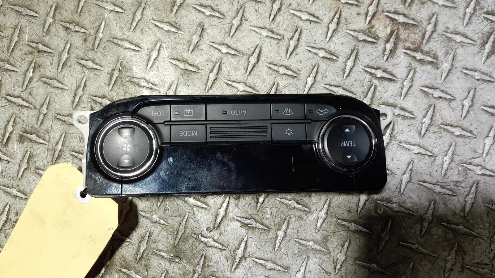 View Auto part Heater/Ac Controls Mitsubishi Triton 2021