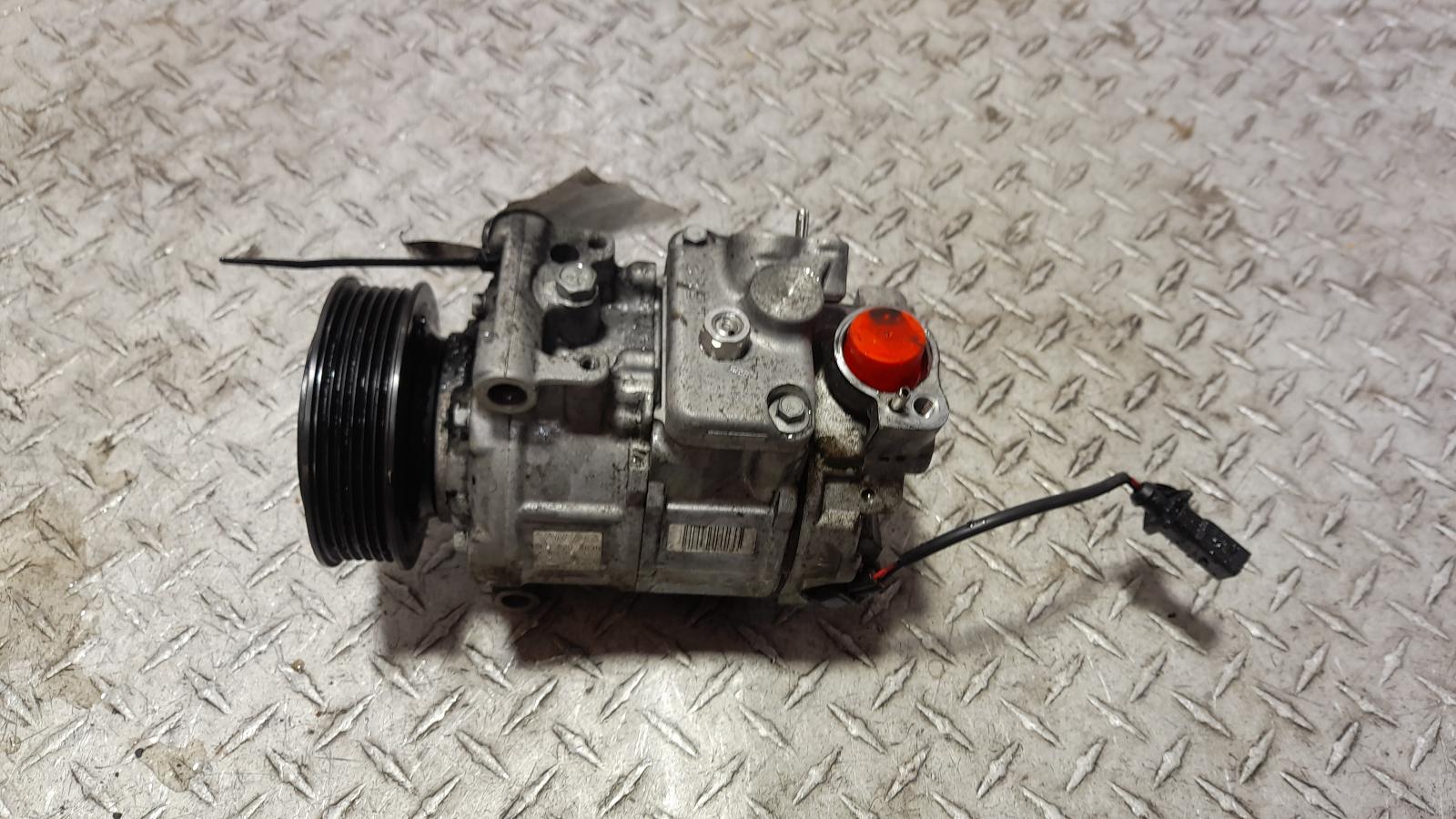 View Auto part A/C Compressor Volkswagen Transporter 2014