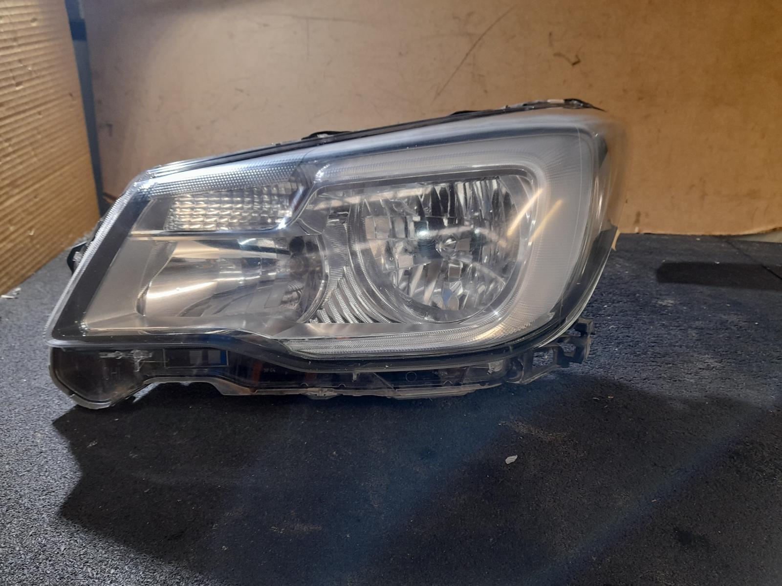 View Auto part Left Headlamp Subaru Forester 2016