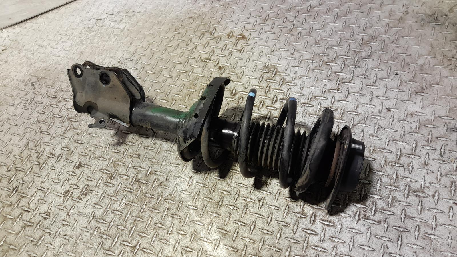 View Auto part Left Front Strut Subaru Forester 2016