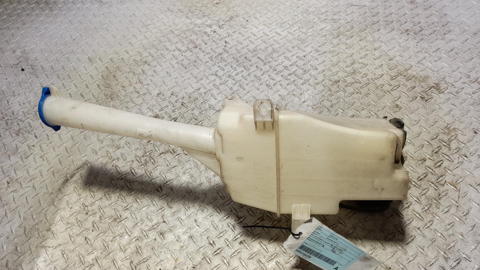 View Auto part Washer Bottle Hyundai Santa Fe 2014