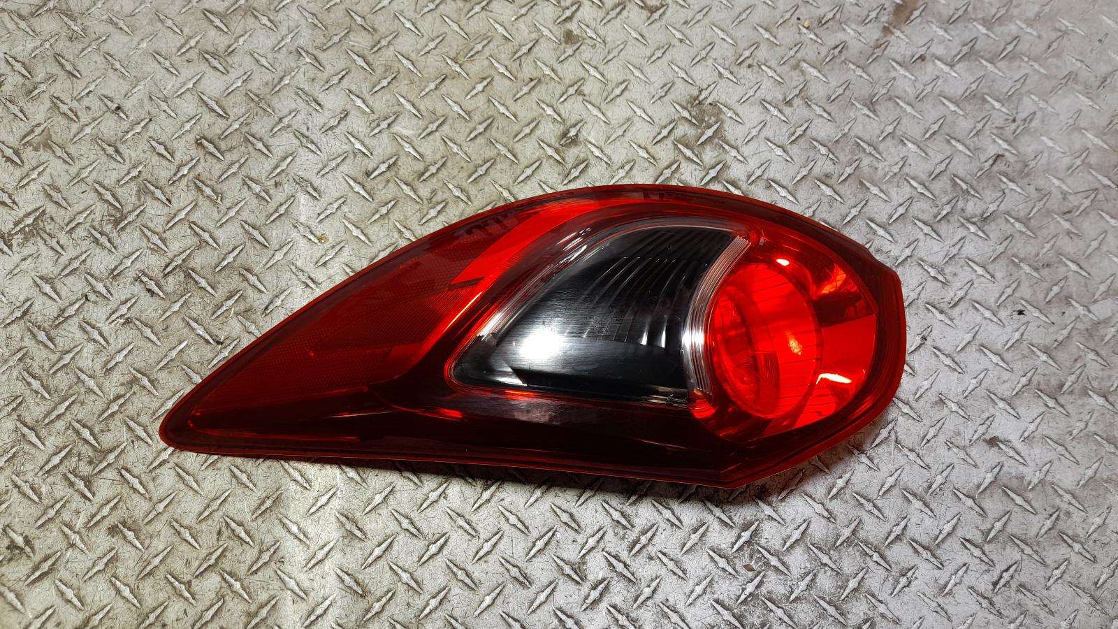 View Auto part Right Taillight Mazda Cx5 2014