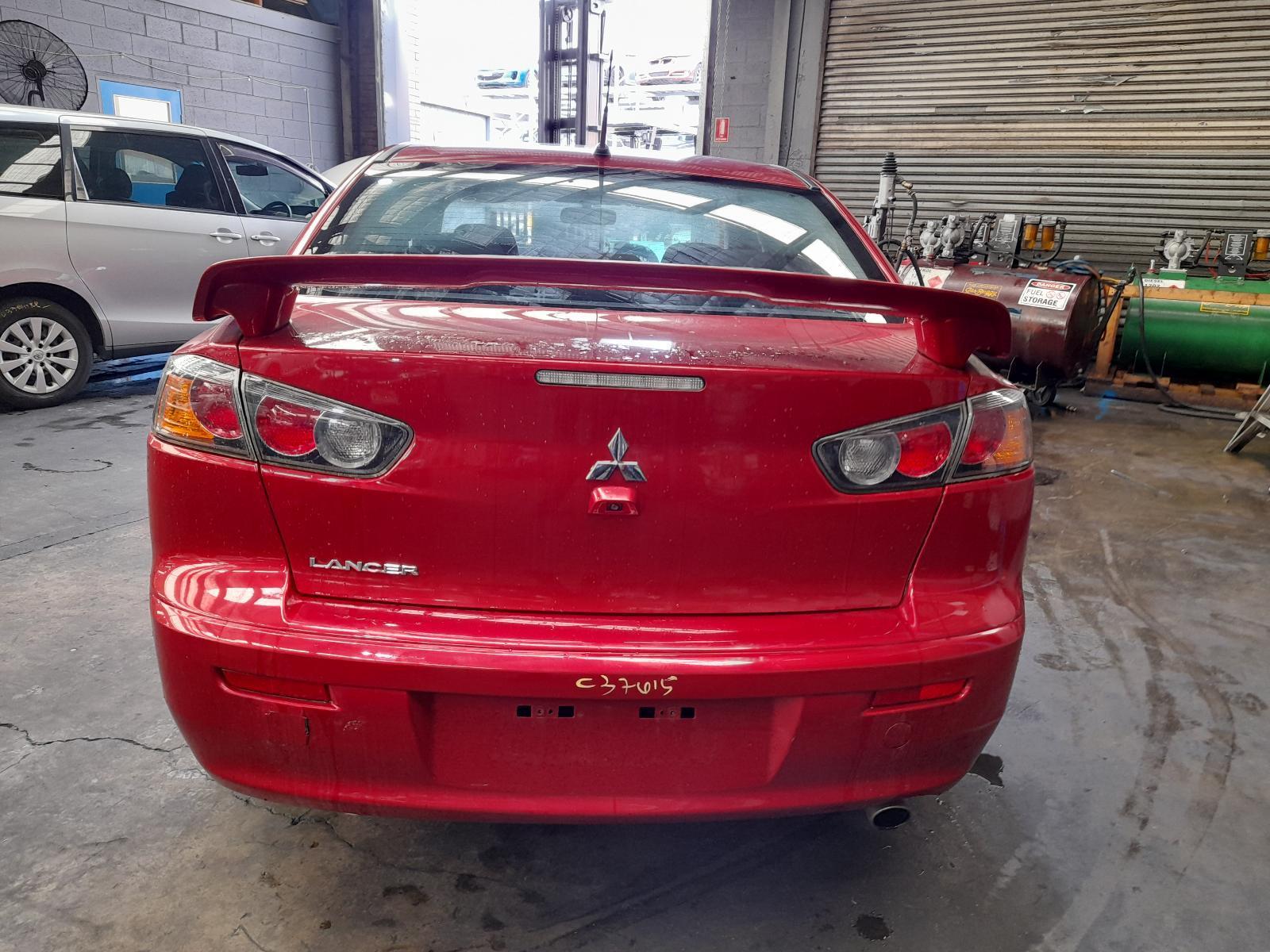View Auto part Bootlid/Tailgate Mitsubishi Lancer 2015