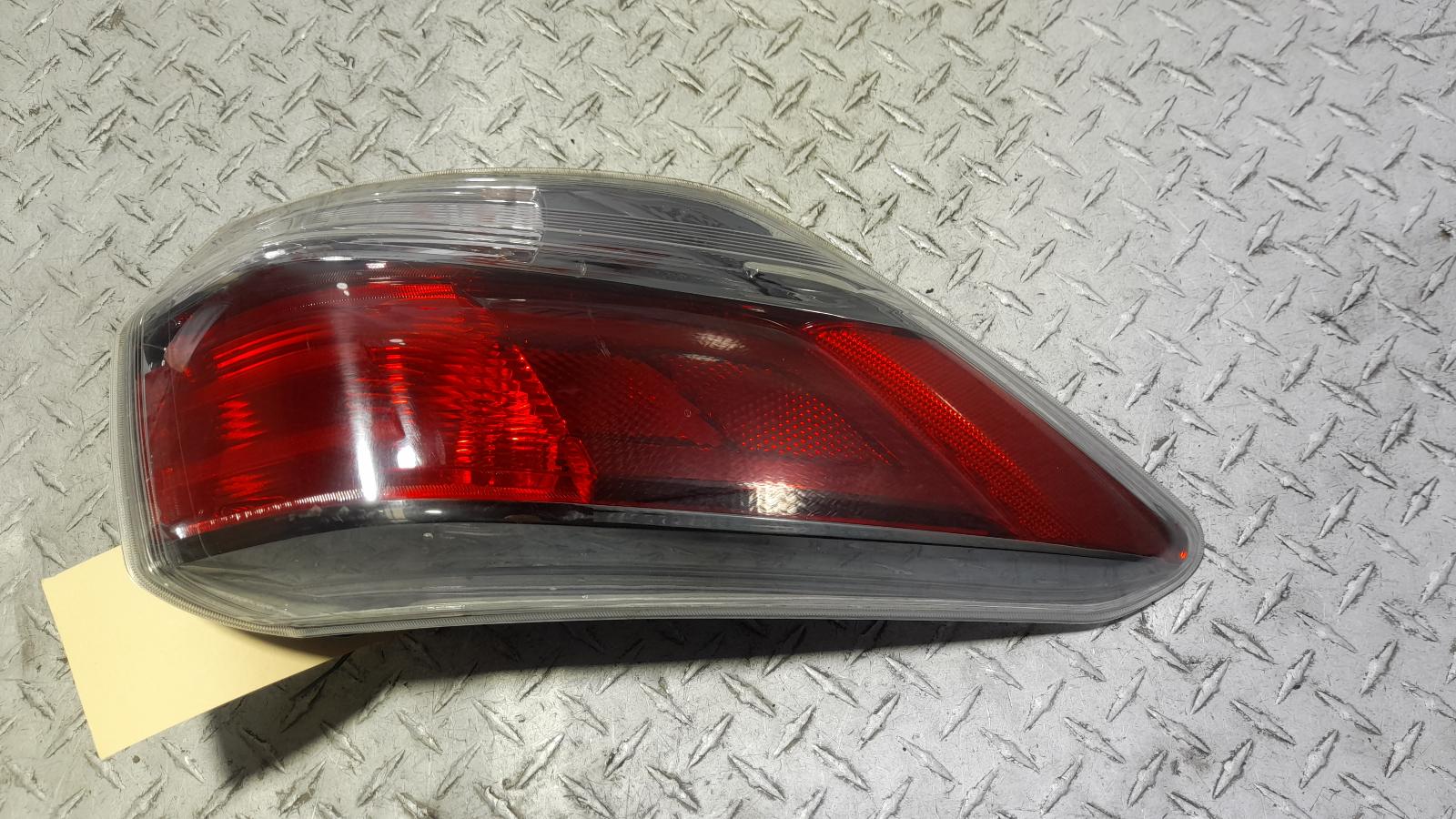 View Auto part Left Taillight Toyota Kluger 2015