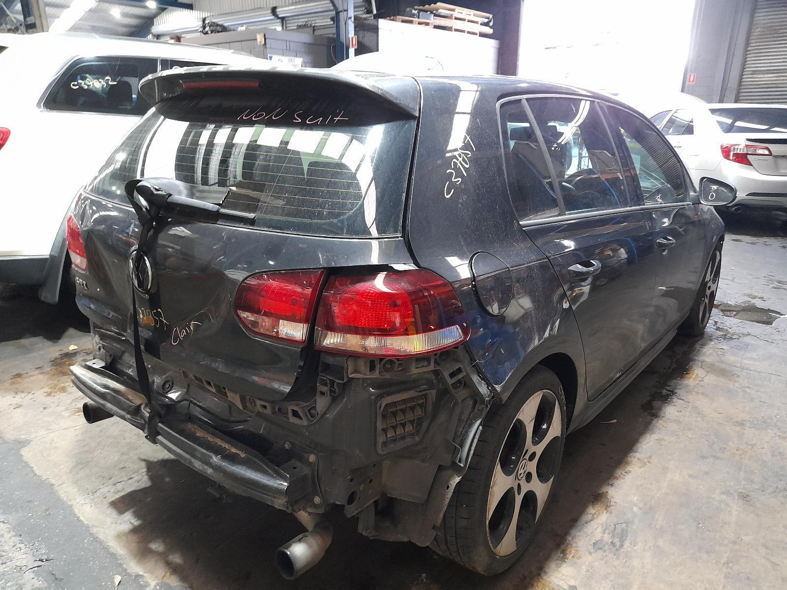 View Auto part Trans/Gearbox Volkswagen Golf 2012