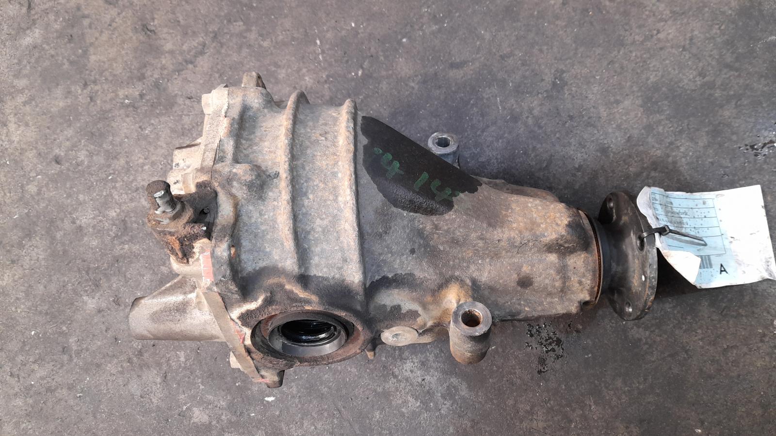 View Auto part Differential Centre Toyota Kluger 2011