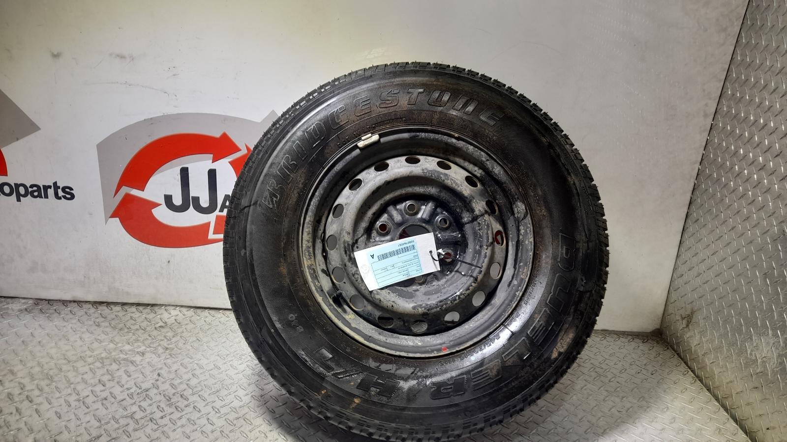View Auto part Wheel Standard/Steel Mitsubishi Triton 2013