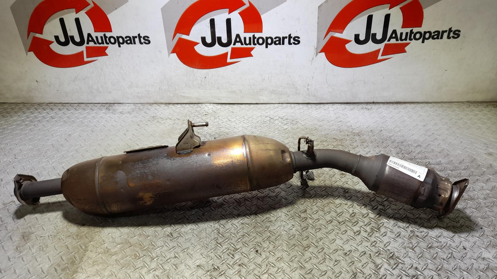 View Auto part Catalytic Converter Toyota Corolla 2013