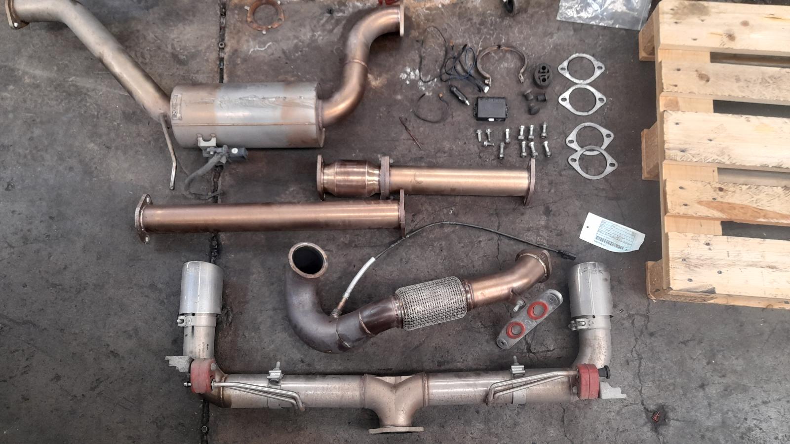 View Auto part Misc Volkswagen Golf 2014