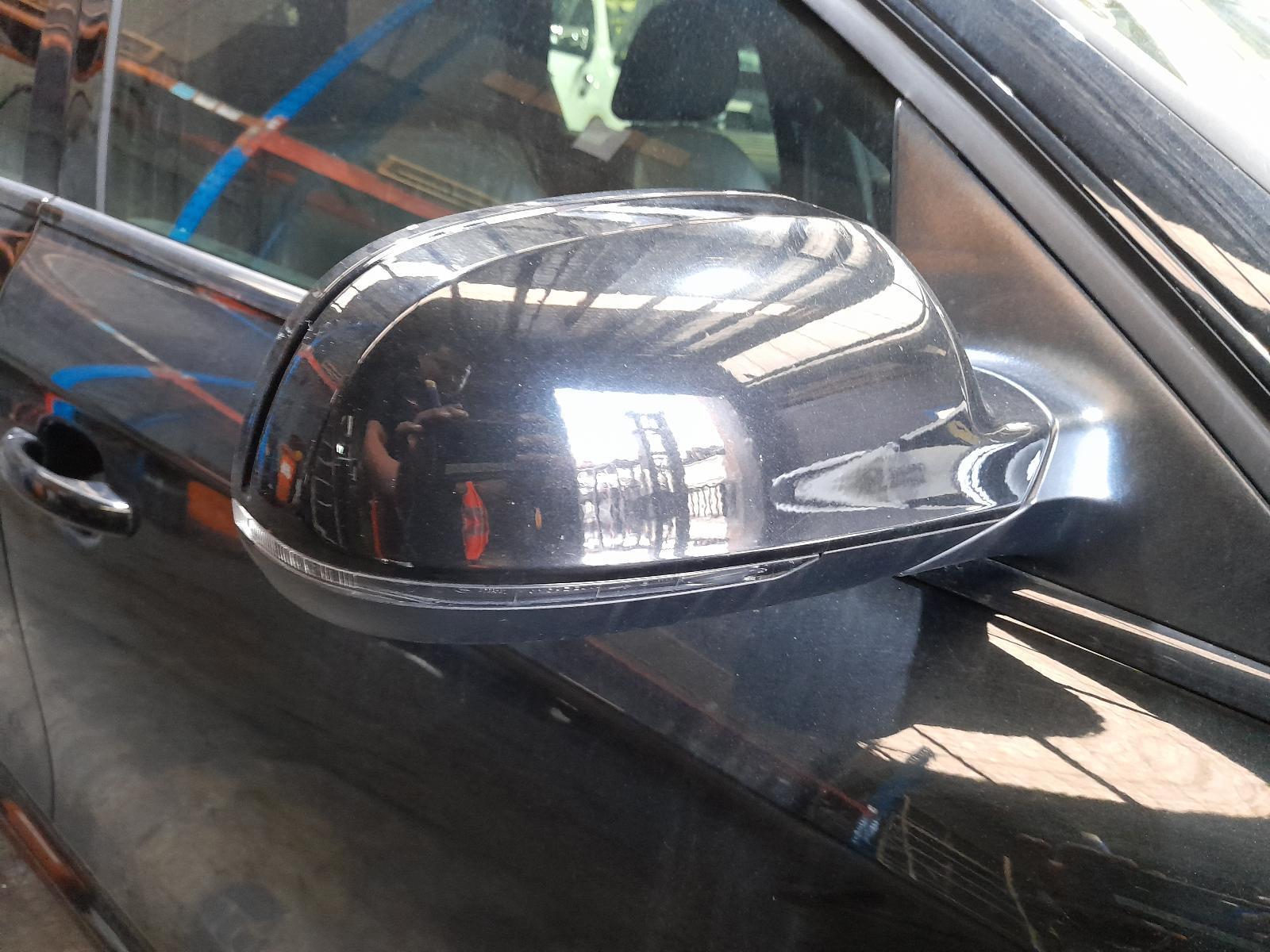 View Auto part Right Door Mirror Audi A4 2014