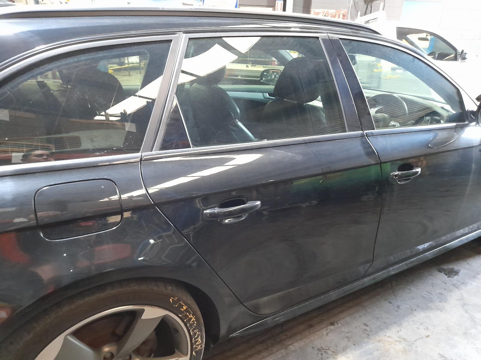 View Auto part Right Rear Door Sliding Audi A4 2014