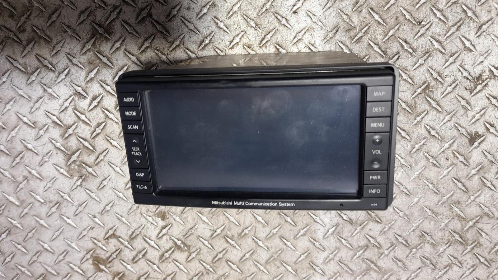 View Auto part Radio/Cd/Dvd/Sat/Tv Mitsubishi Lancer 2011