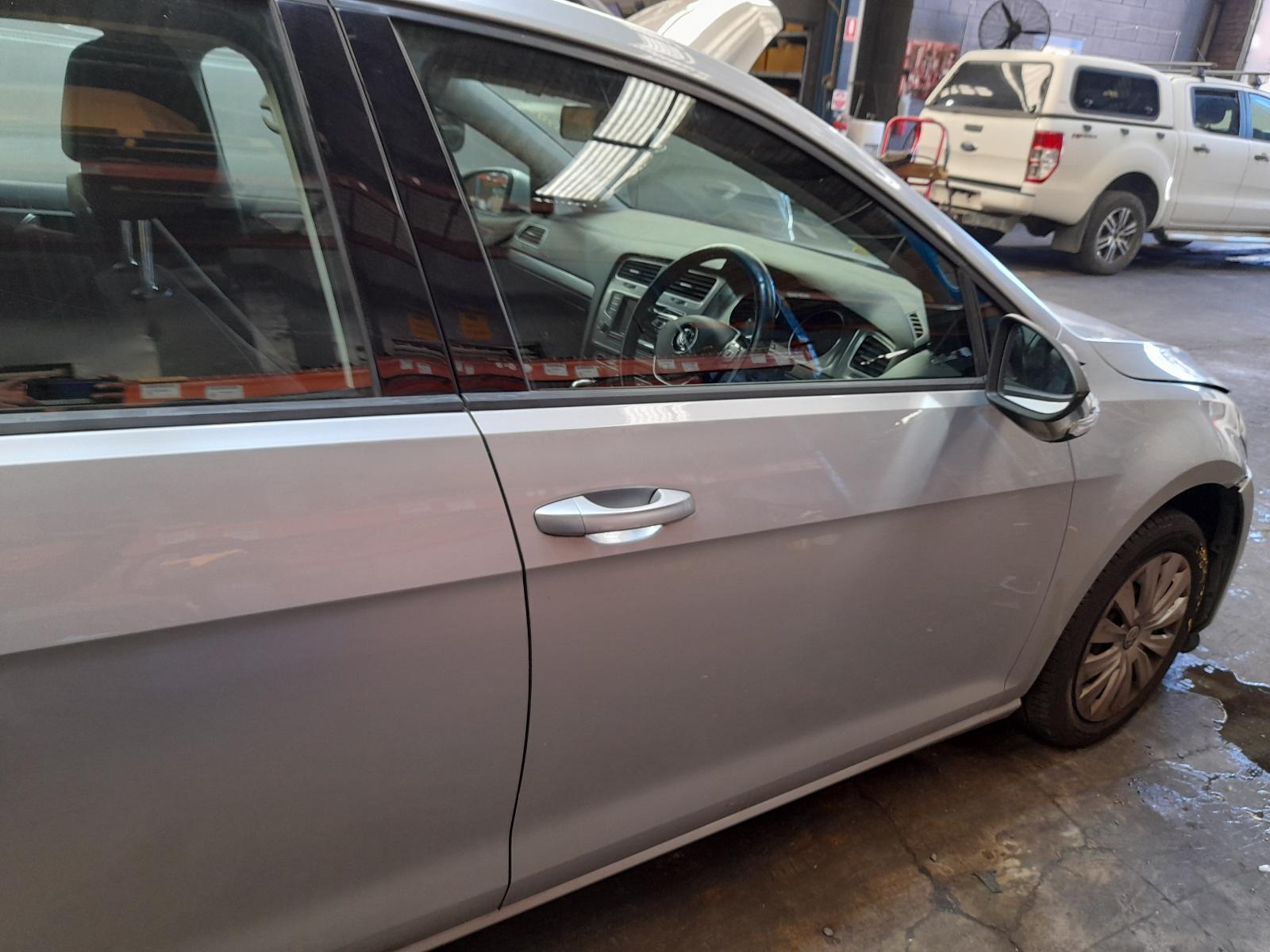 View Auto part Right Front Door Volkswagen Golf 2014