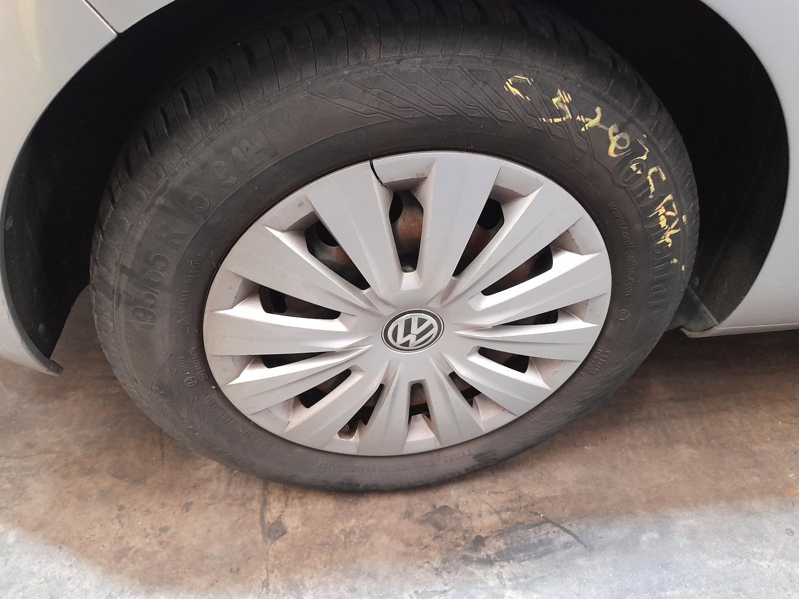 View Auto part Wheel Standard/Steel Volkswagen Golf 2014