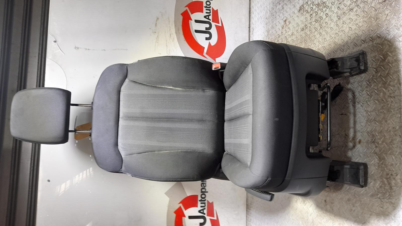 View Auto part Front Seat Hyundai Staria 2021