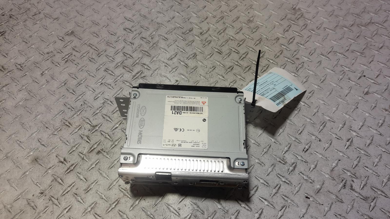 View Auto part Radio/Cd/Dvd/Sat/Tv Hyundai Staria 2021