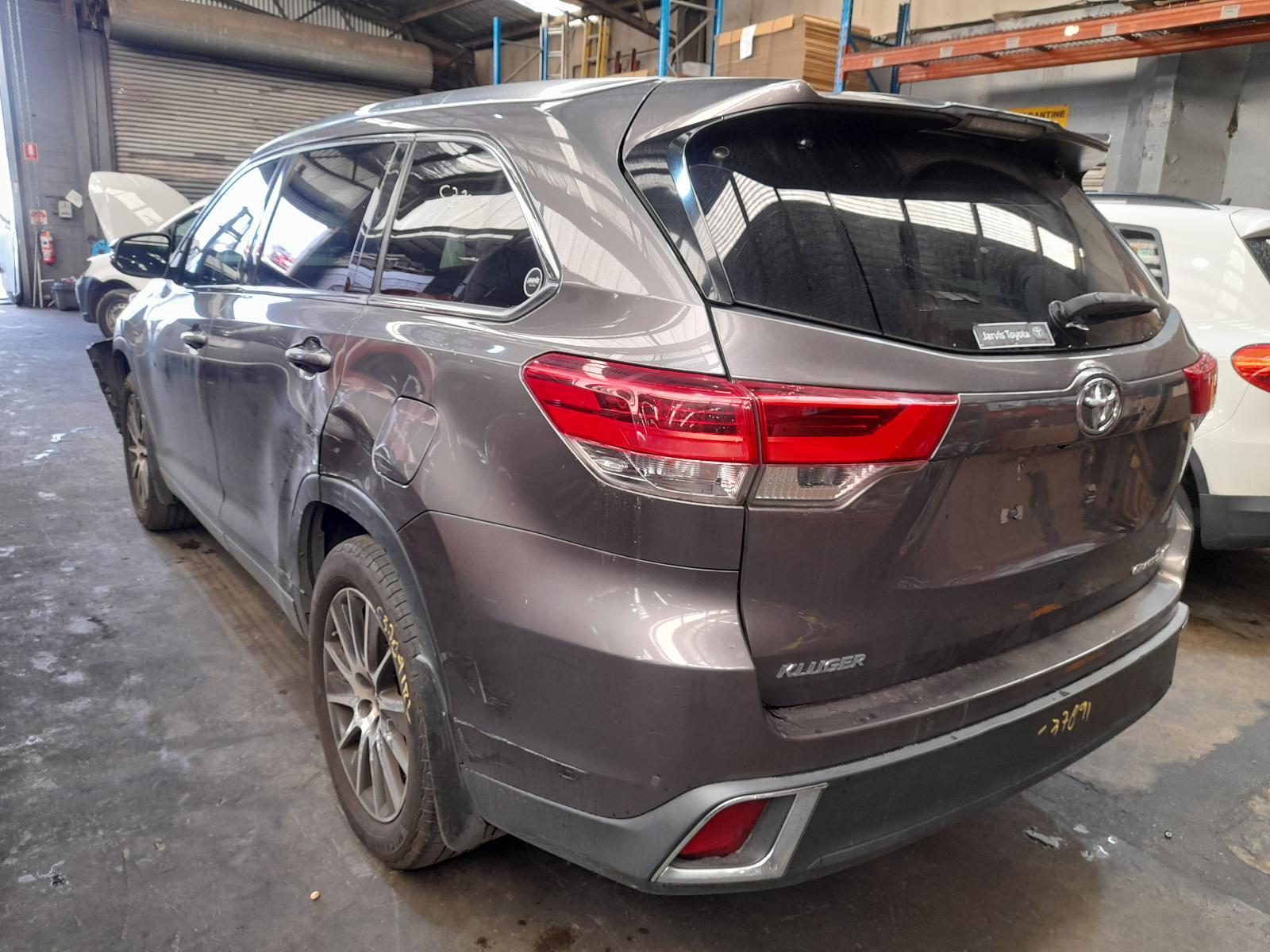 View Auto part Trans/Gearbox Toyota Kluger 2017