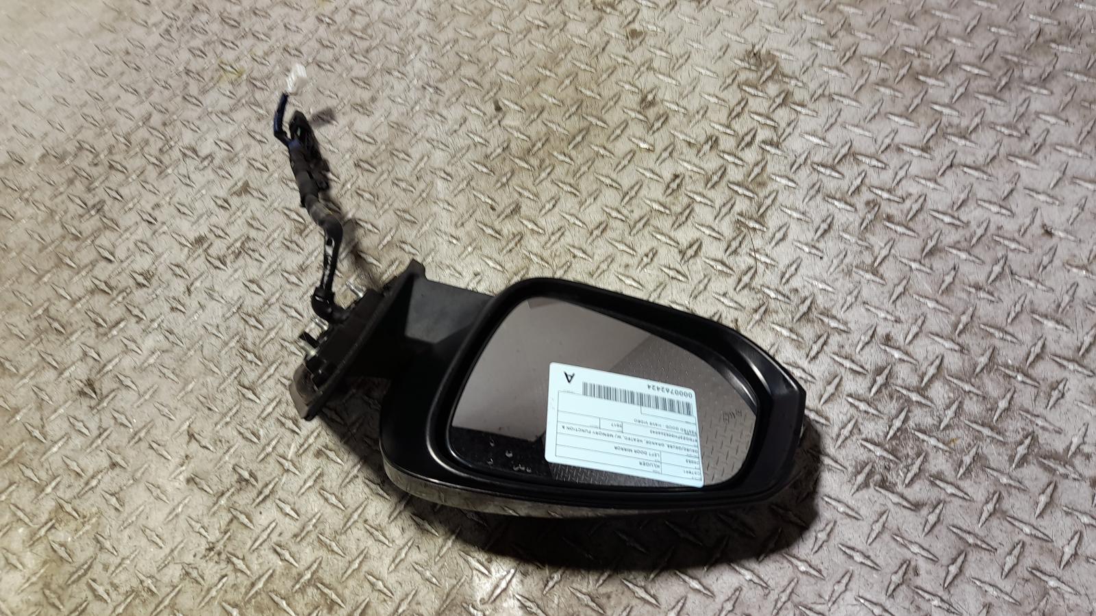 View Auto part Left Door Mirror Toyota Kluger 2017