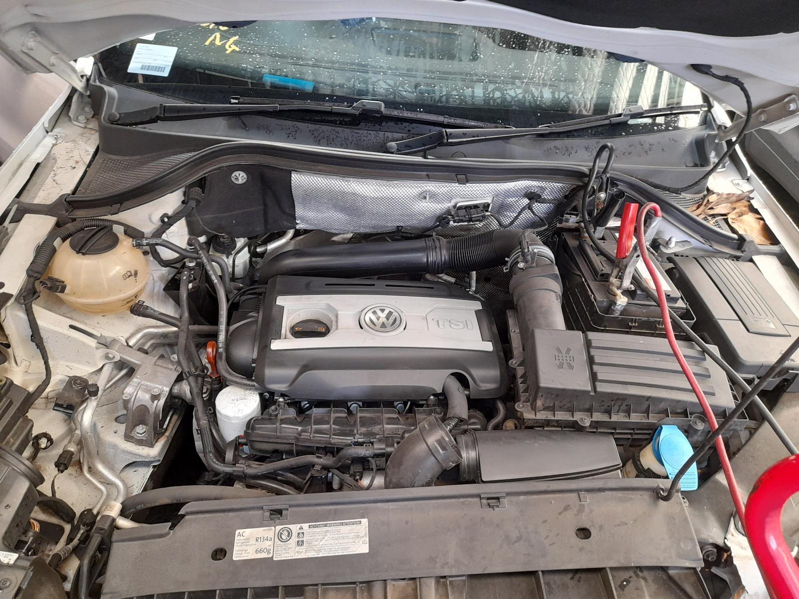 View Auto part Engine Volkswagen Tiguan 2010