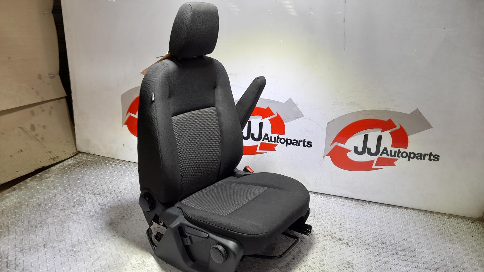 View Auto part Front Seat Ford Transit 2018