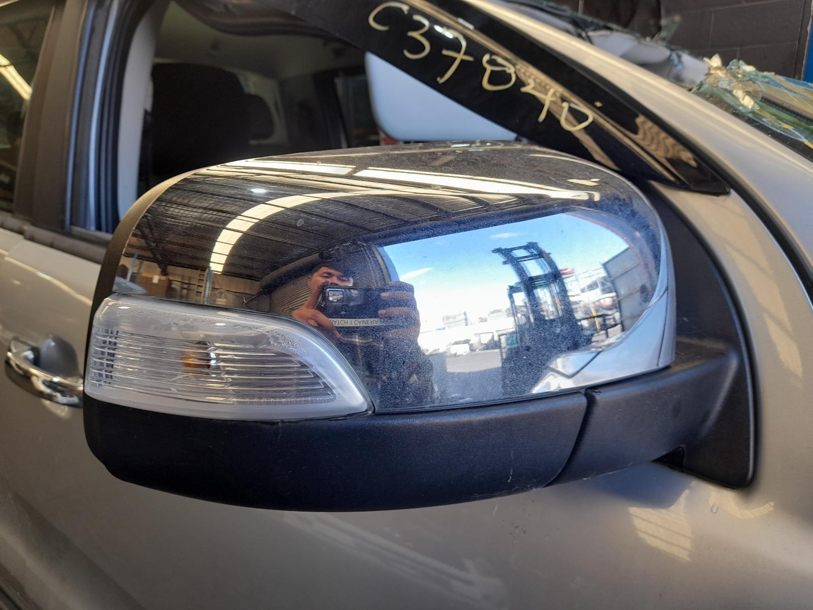 View Auto part Right Door Mirror Ford Ranger 2014