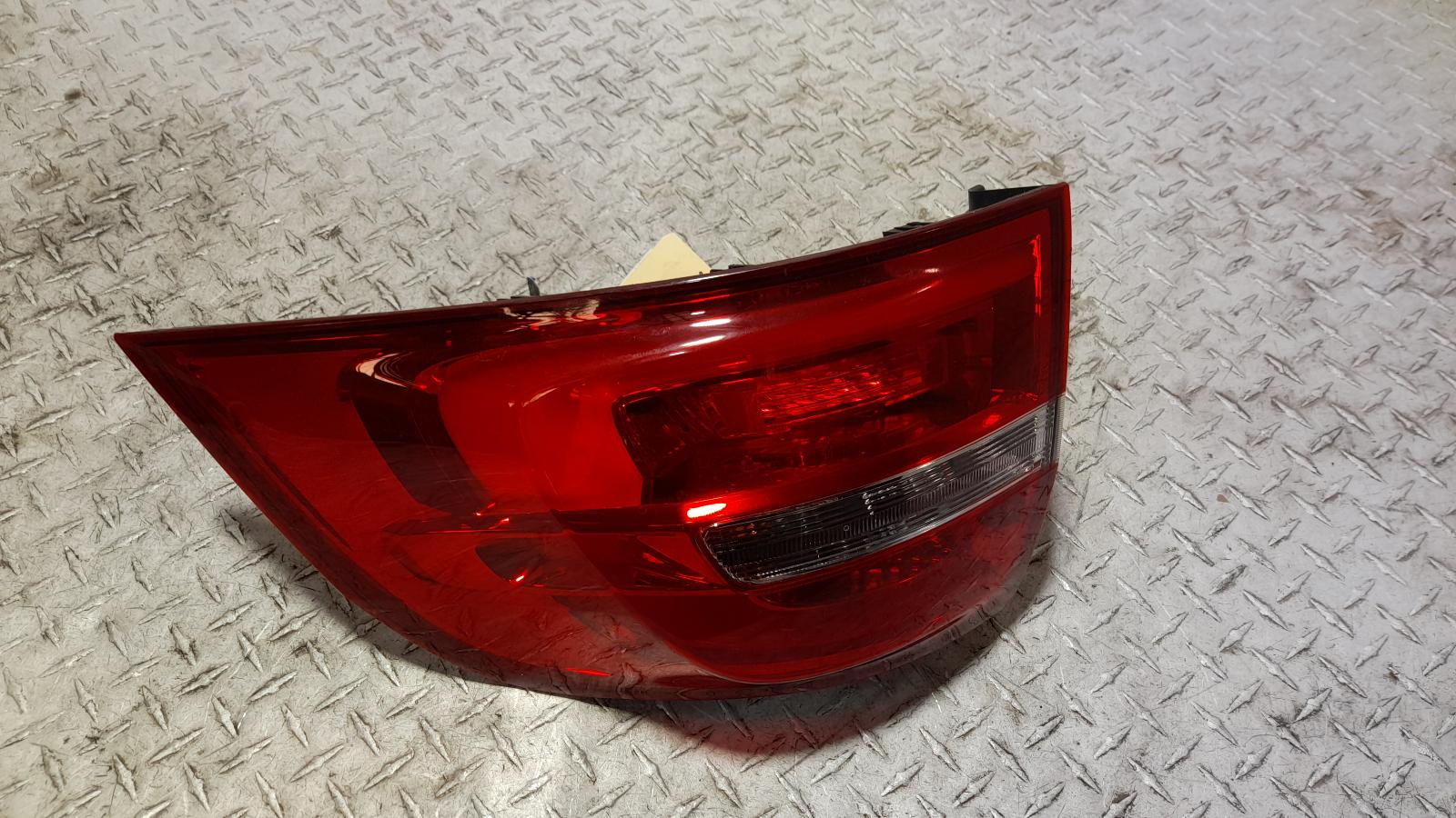 View Auto part Right Taillight Holden Commodore 2016