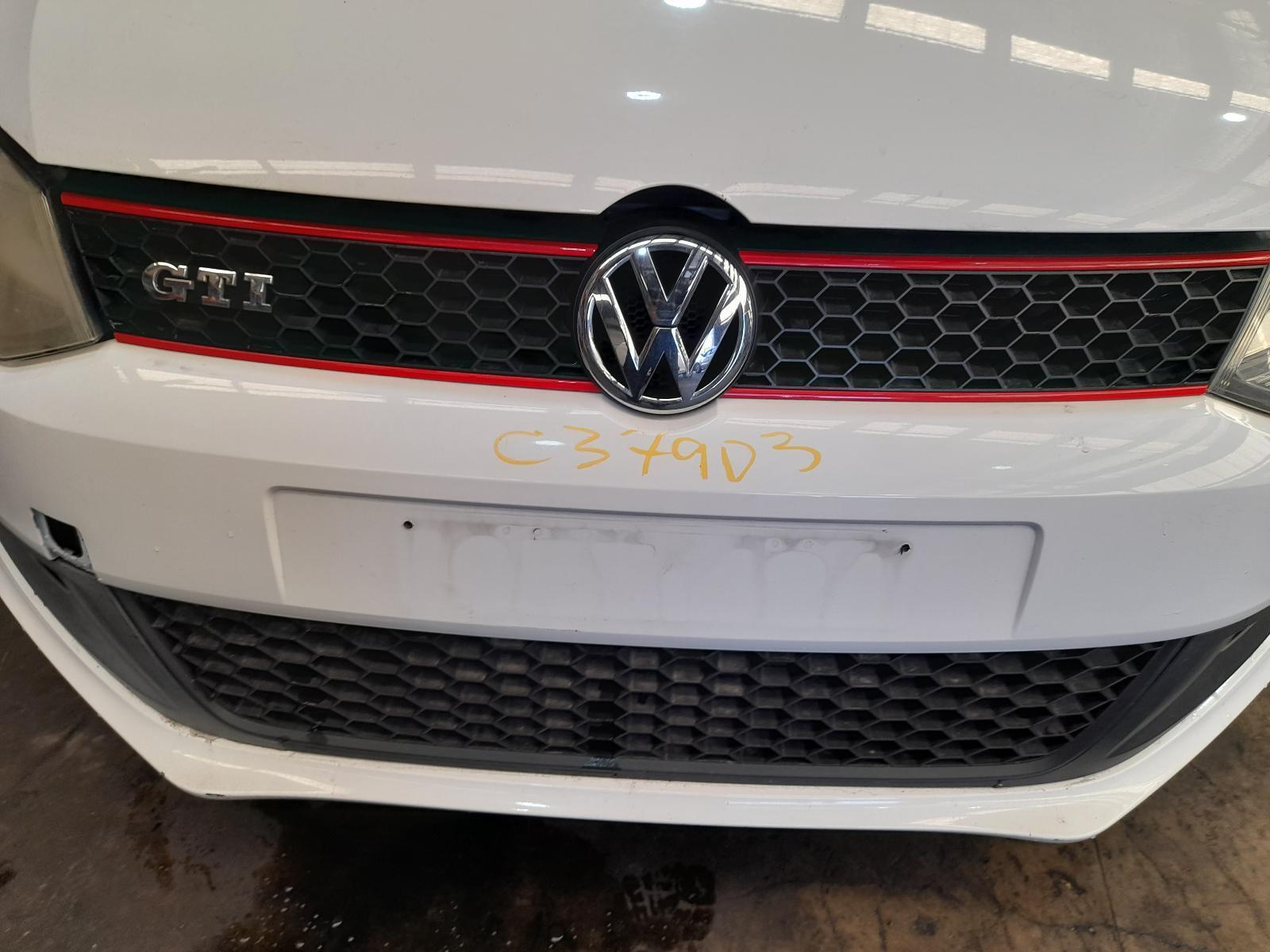 View Auto part Grille Volkswagen Polo 2011