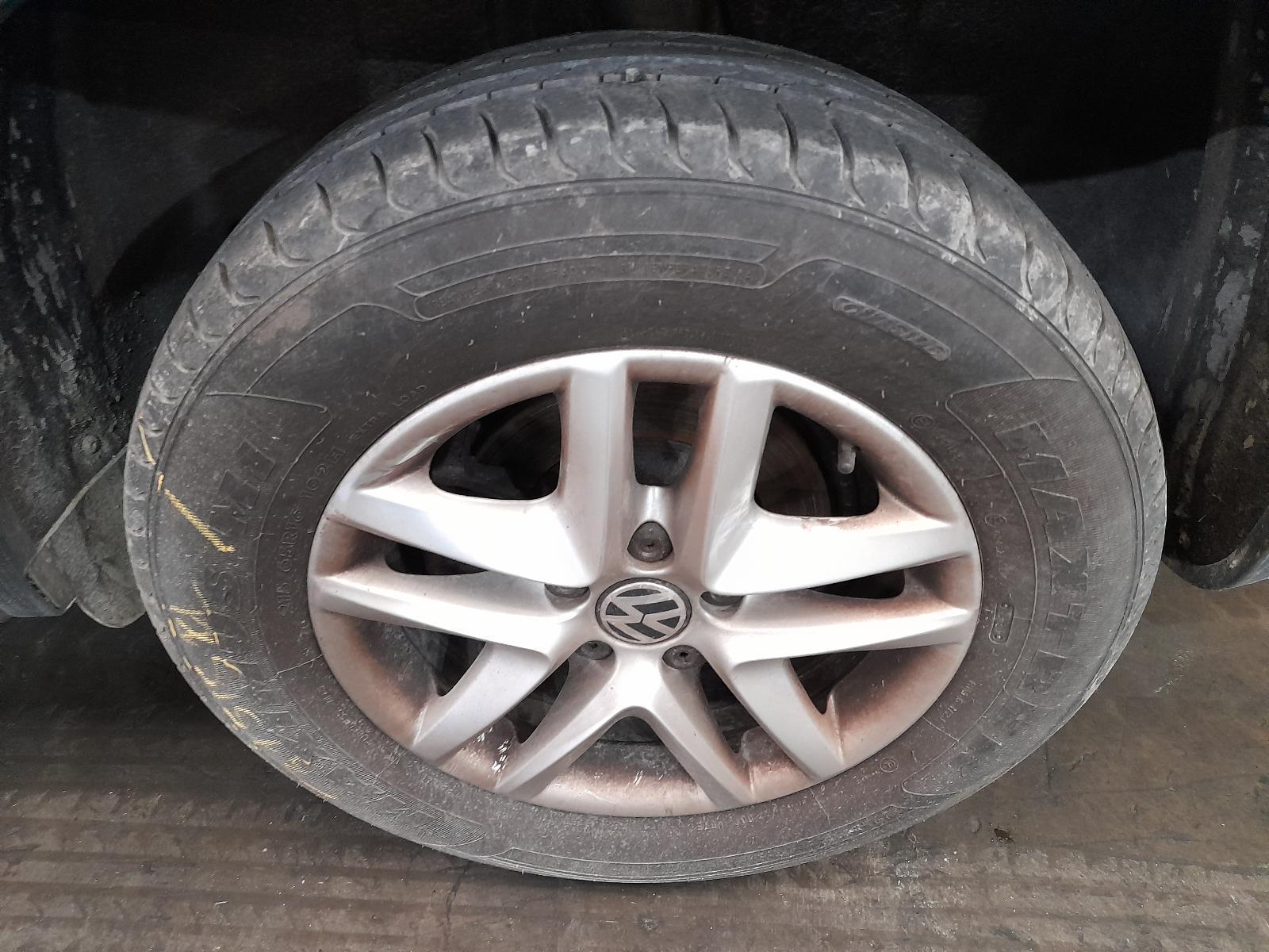 View Auto part Wheel Mag Volkswagen Tiguan 2010
