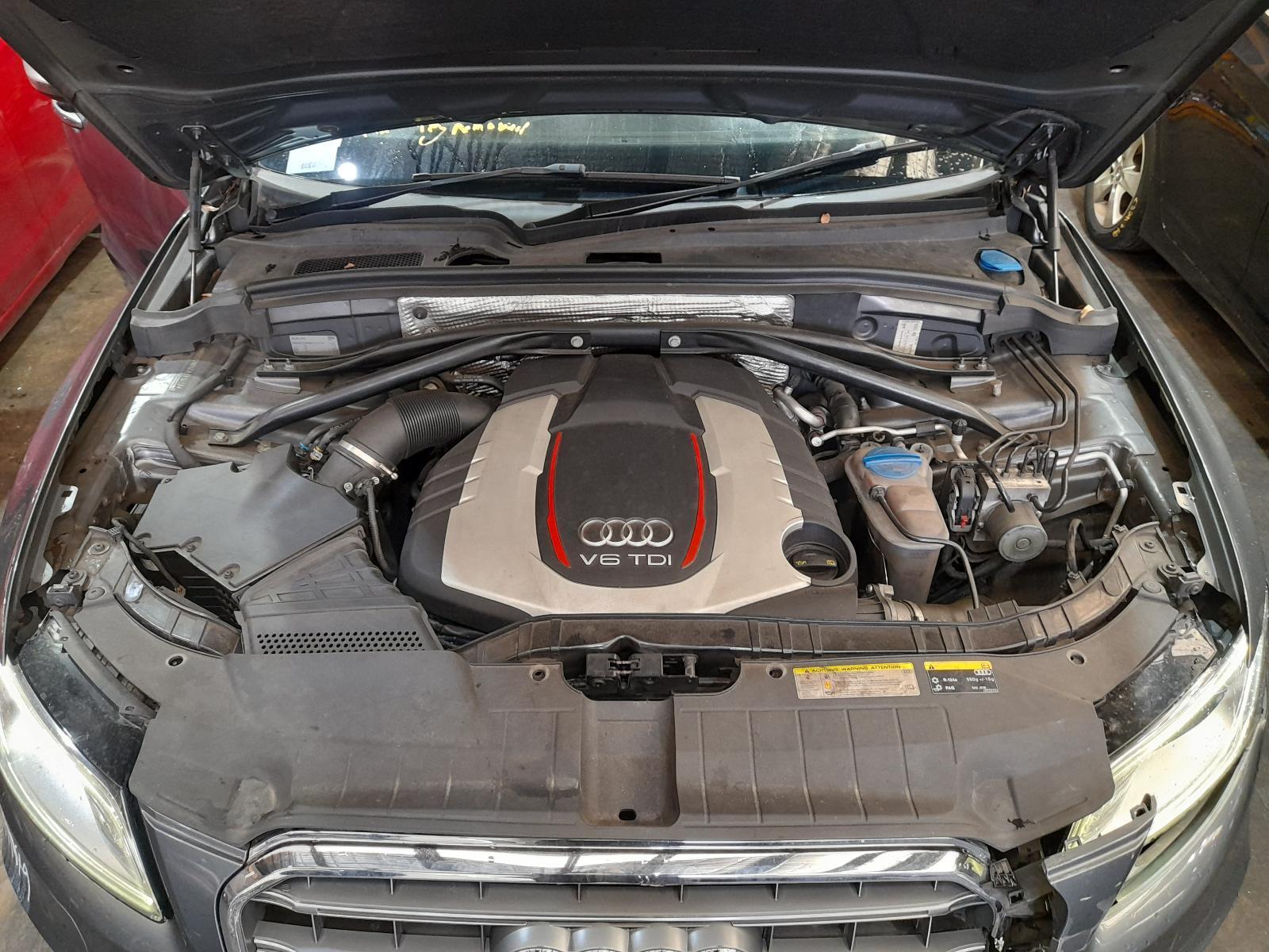 View Auto part Engine Audi Q5 2014