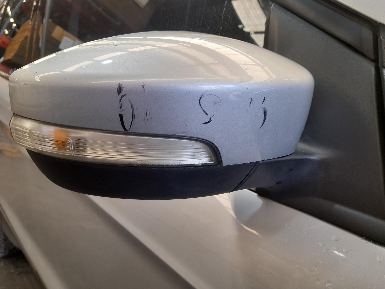 View Auto part Right Door Mirror Ford Kuga 2015