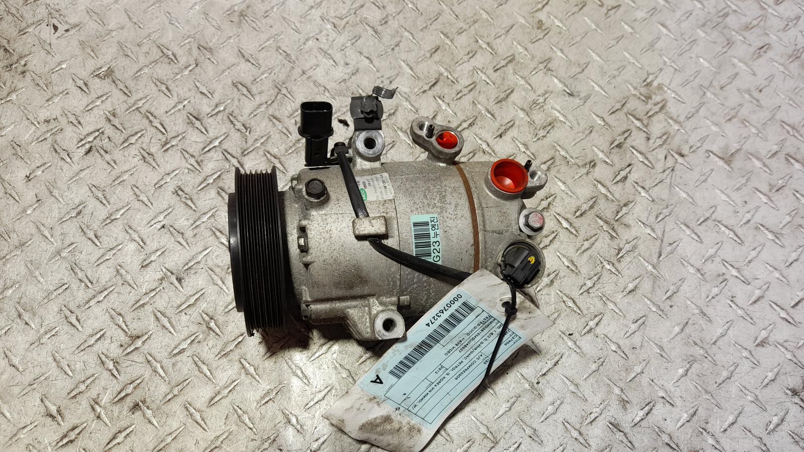 View Auto part A/C Compressor Hyundai I30 2013