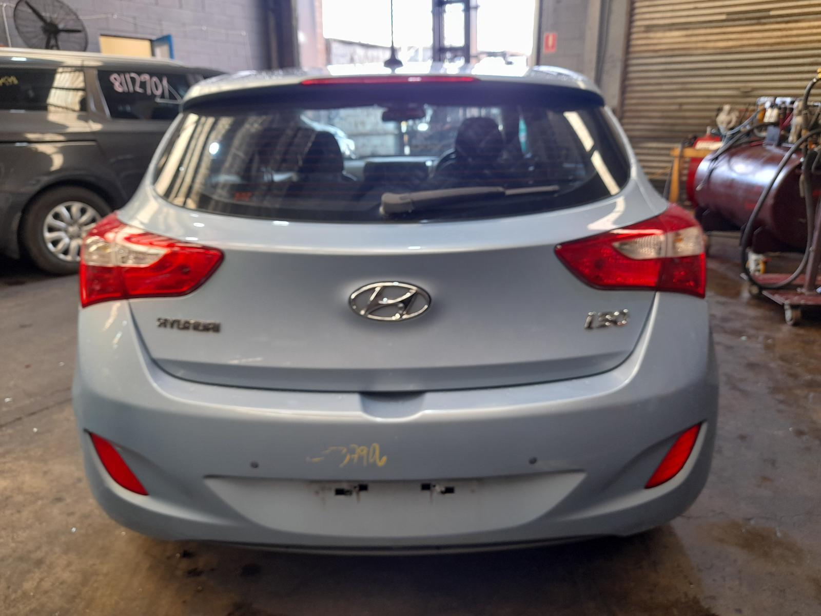 View Auto part Bootlid/Tailgate Hyundai I30 2013
