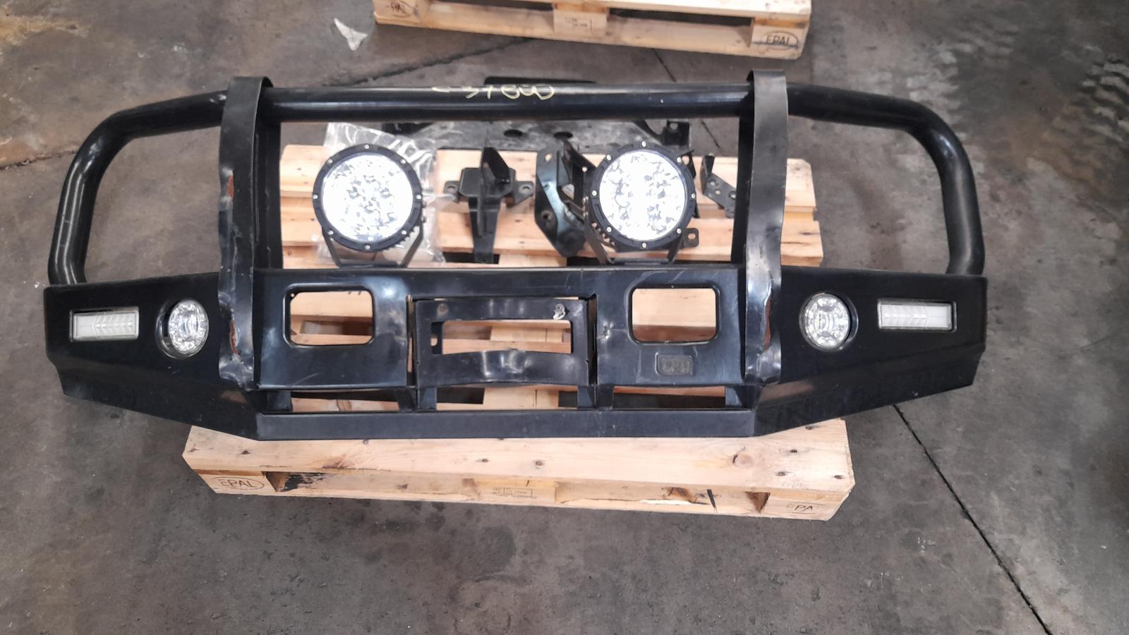 View Auto part Front Bumper Mitsubishi Pajero 2014