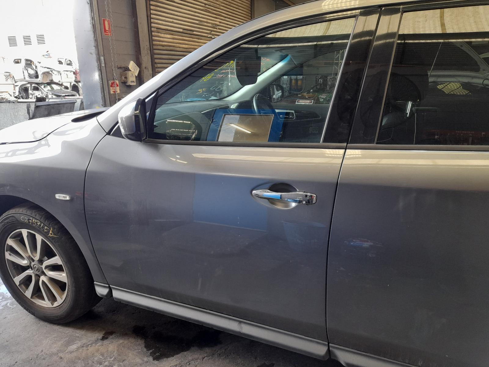 View Auto part Left Front Door Window Nissan Pathfinder 2015