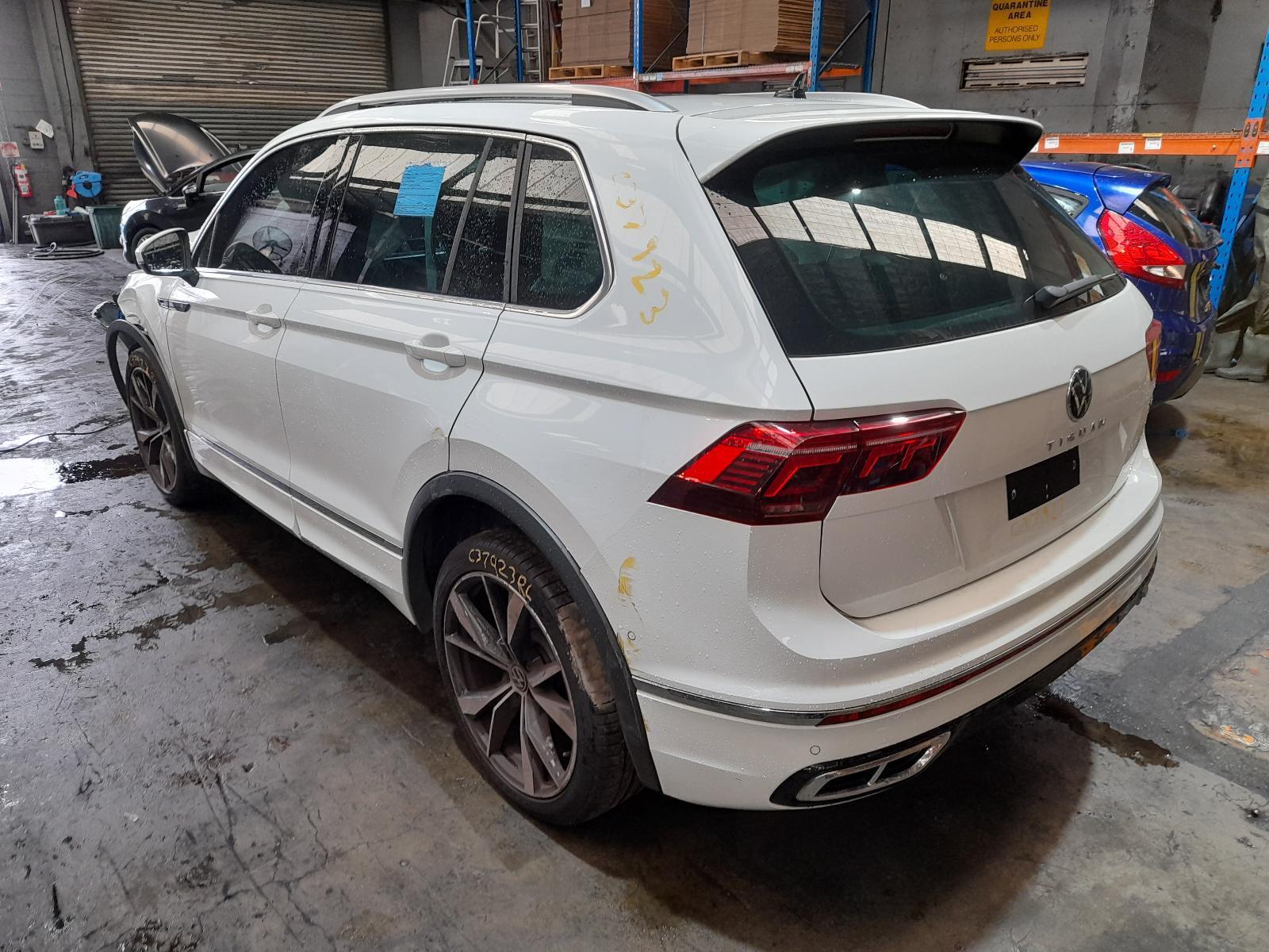 View Auto part Trans/Gearbox Volkswagen Tiguan 2023