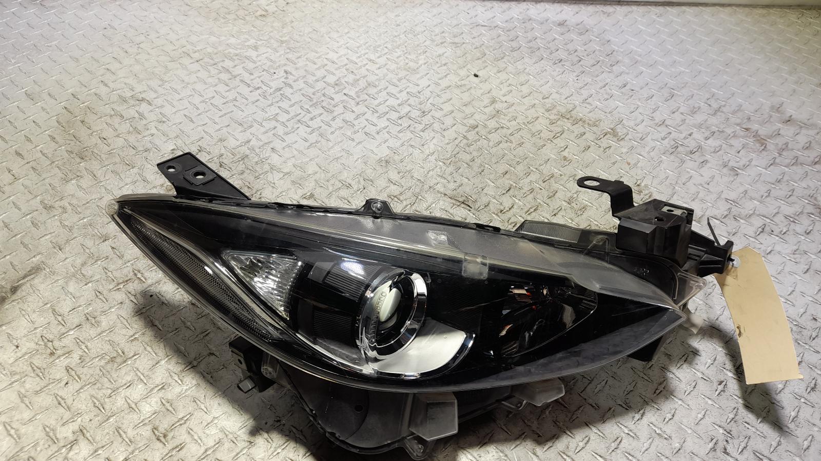 View Auto part Right Headlamp Mazda 3 2015