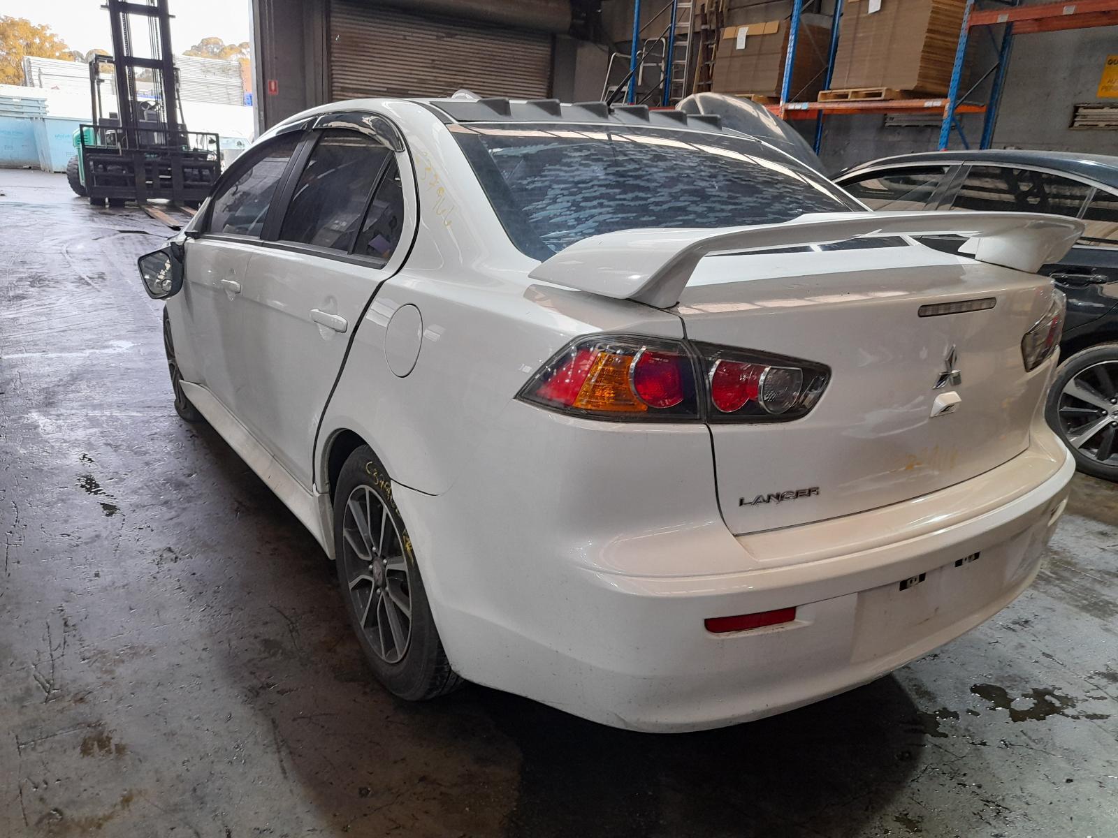 View Auto part Trans/Gearbox Mitsubishi Lancer 2015