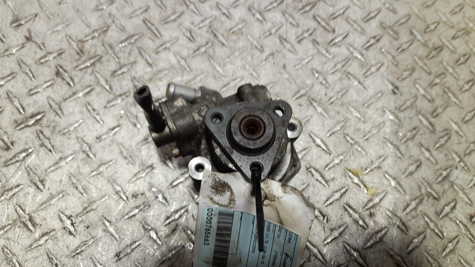 View Auto part Steering Pump Volkswagen Transporter 2014