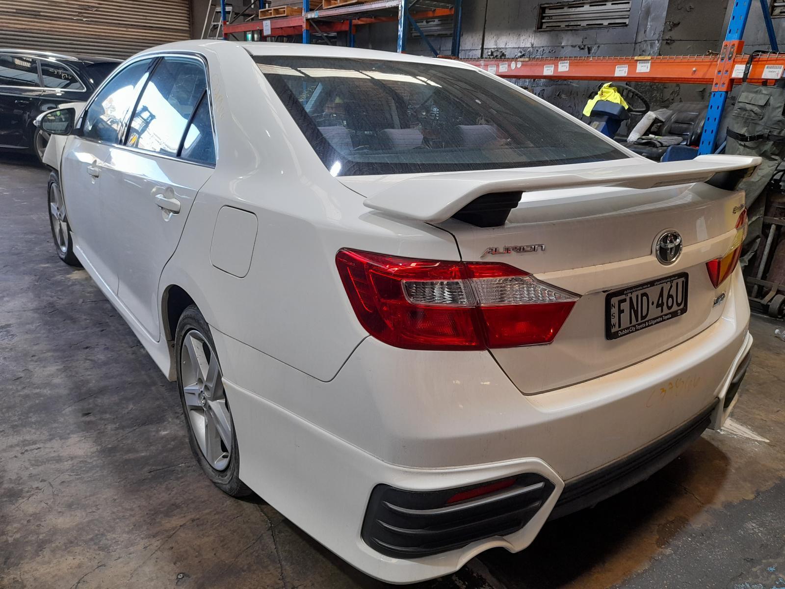 View Auto part Trans/Gearbox Toyota Aurion 2014