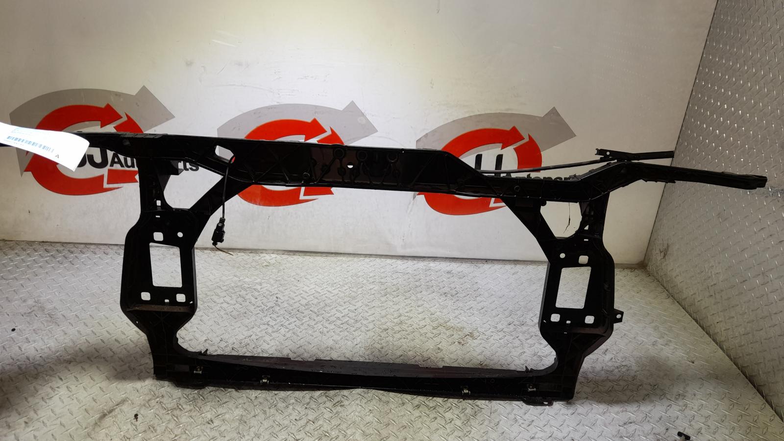 View Auto part Radiator Support Audi A4 2011