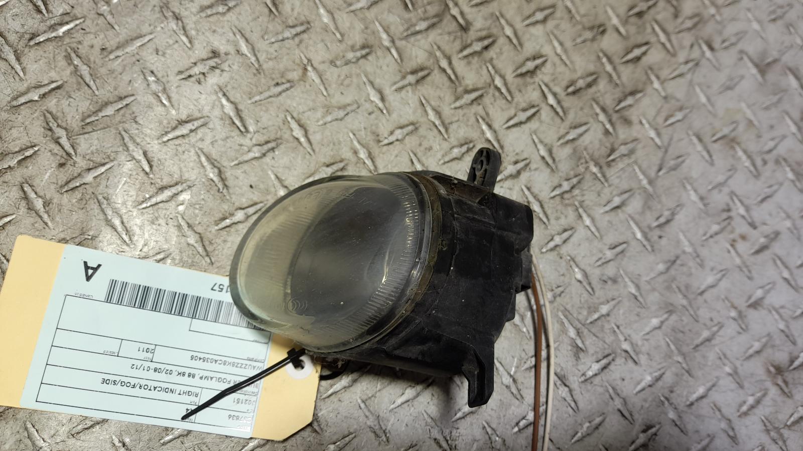 View Auto part Right Indicator/Fog/Side Audi A4 2011