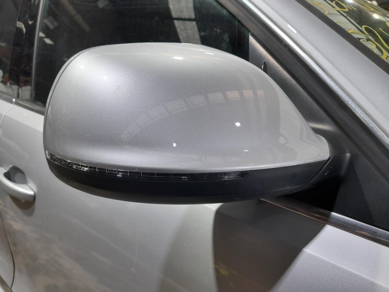 View Auto part Right Door Mirror Audi Q5 2011