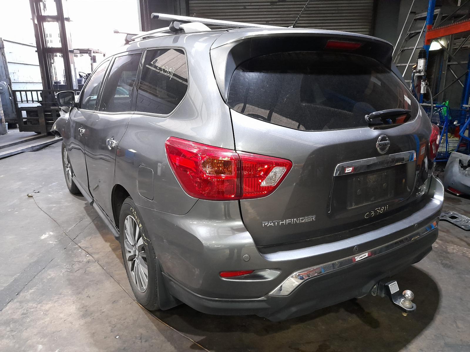 View Auto part Trans/Gearbox Nissan Pathfinder 2018
